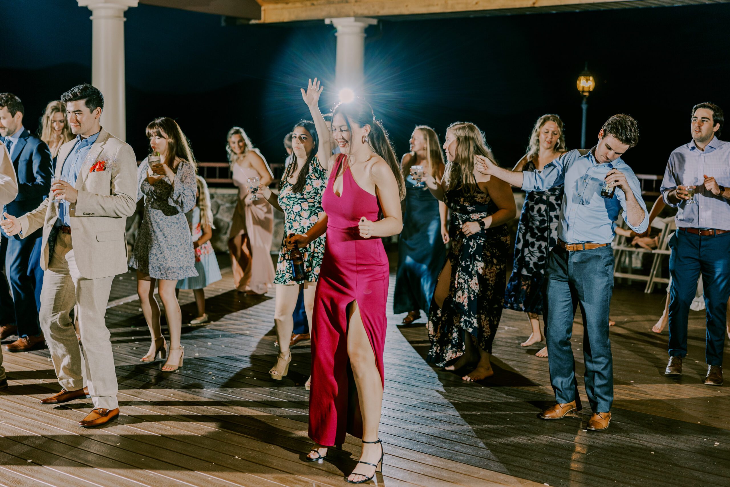 Guests dancing at irvine estate summer wedding